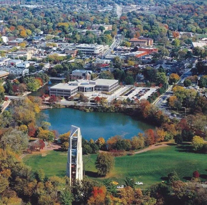 Naperville, Illinois